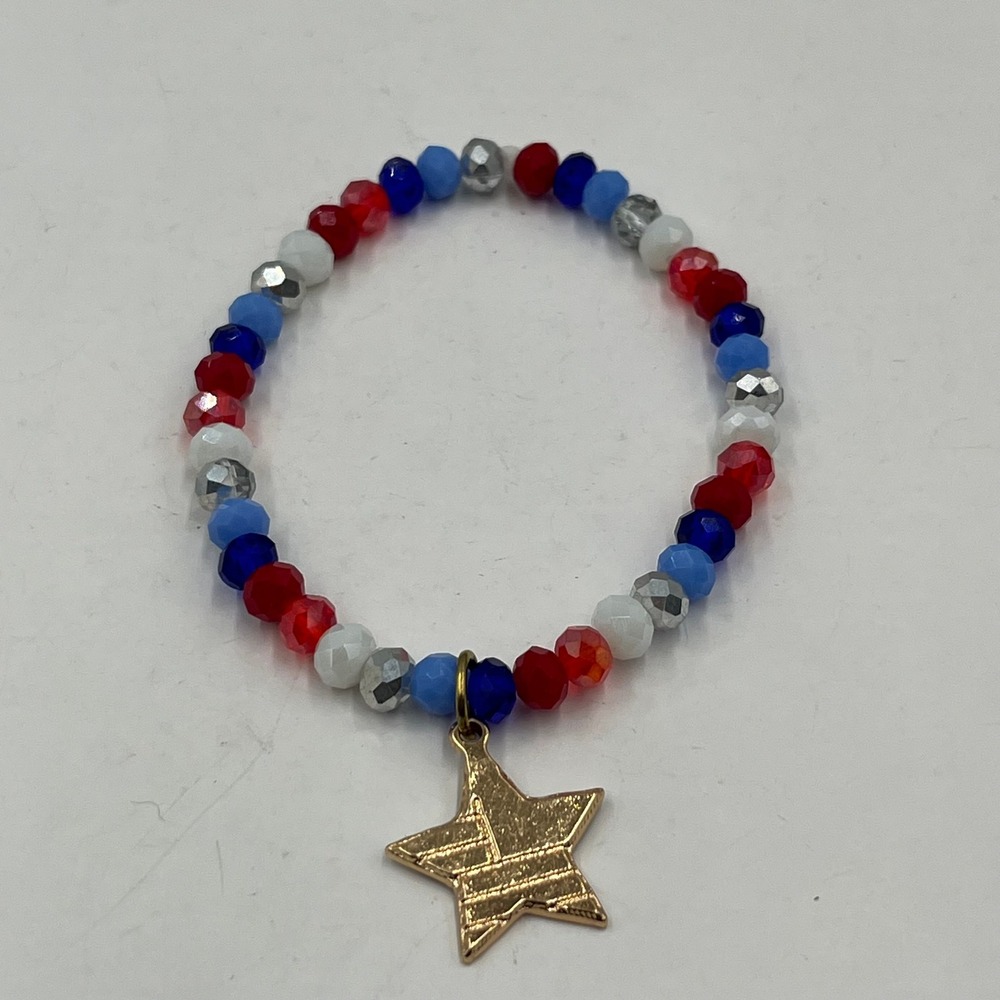Vintage Patriotic Red White Blue Beaded Bracelet American Flag Star Charm USA - Picture 5 of 7